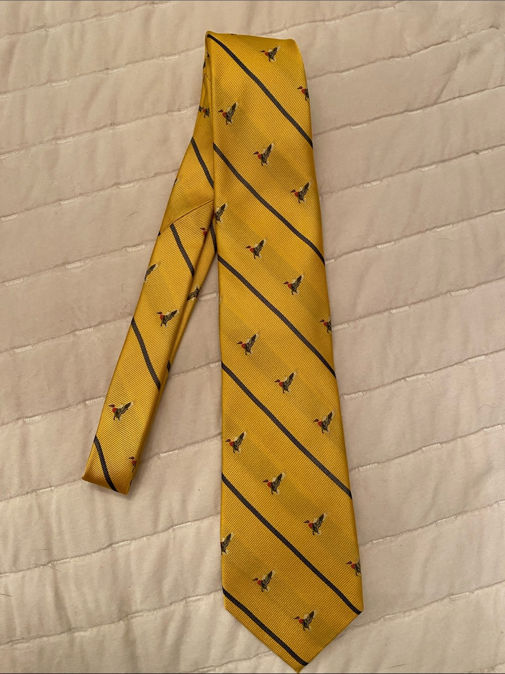 Vintage Land’s End 100% Silk Hand-Printed  classic Yellow Duck Motif Necktie